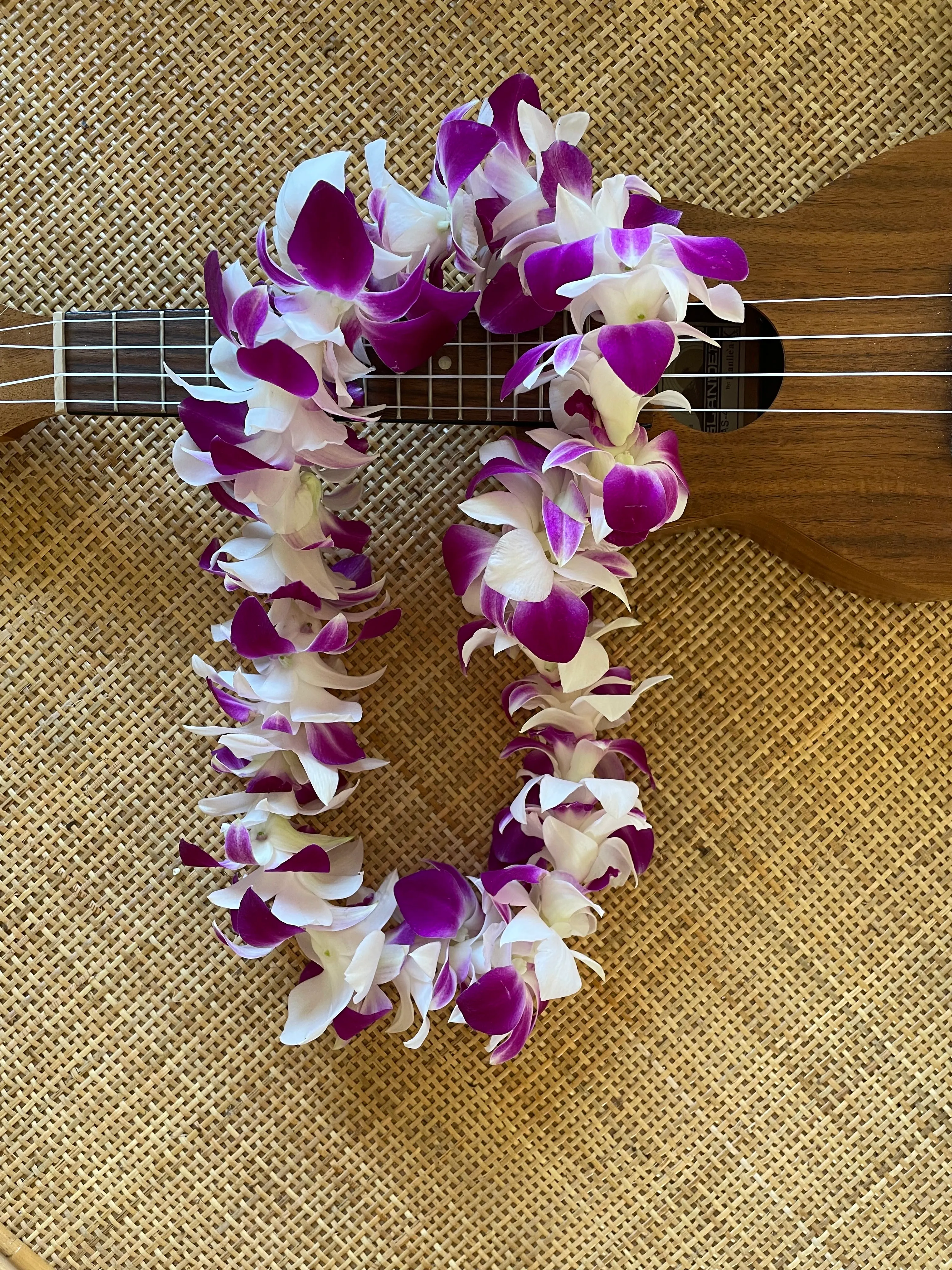 Orchid Lei (Purple) image